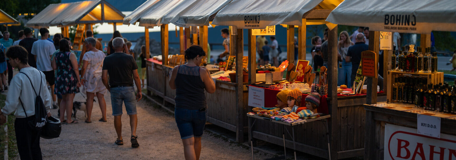 2024_Bohinjska_noc_Moma_003-1920x675